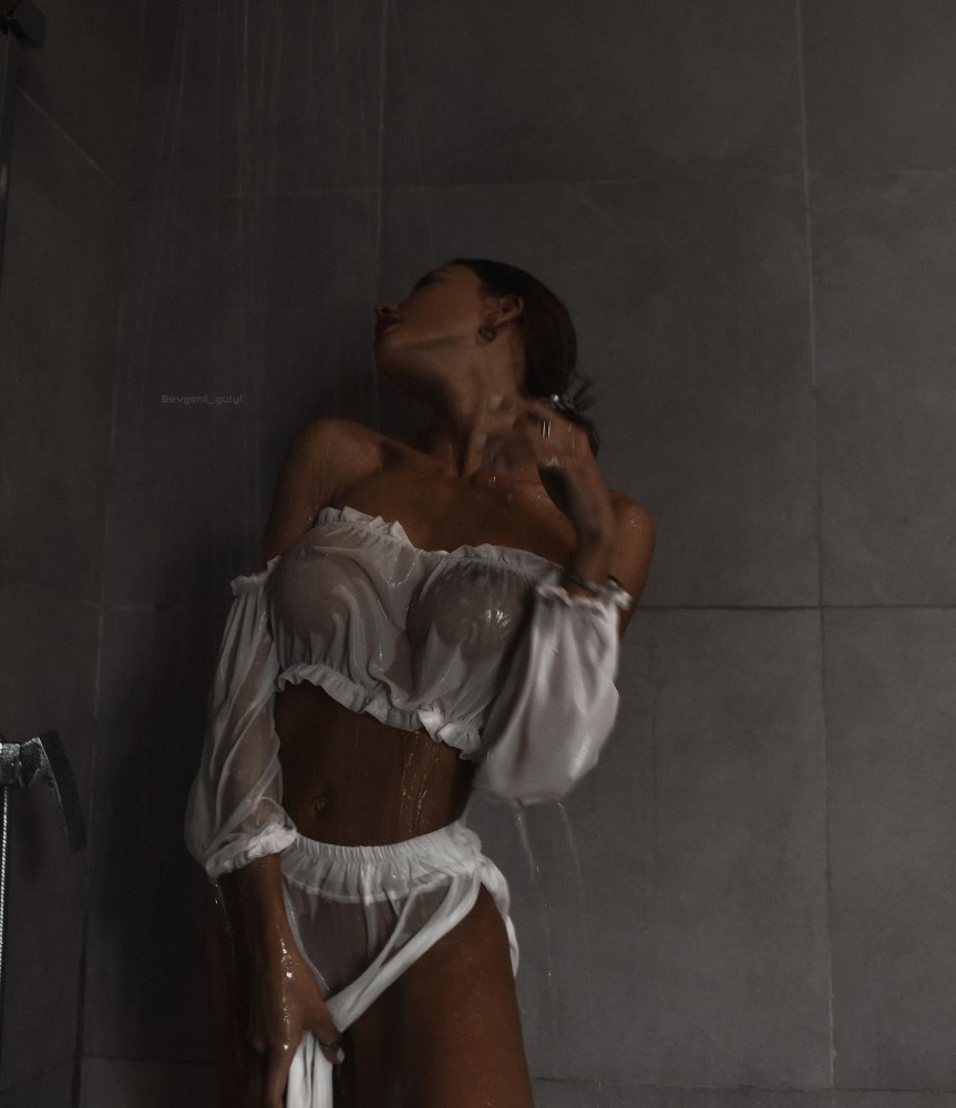 Индивидуалка Оксана фото № 2 в городе Курган