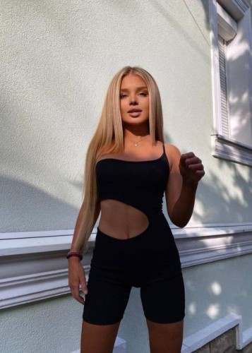 Рита, Г. Курган